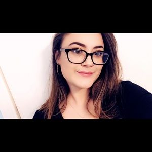 Meet your Posher, Jazmin